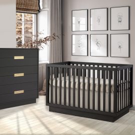 Como Classic Crib with Como 6 Drawer Tall Chest in Dusk