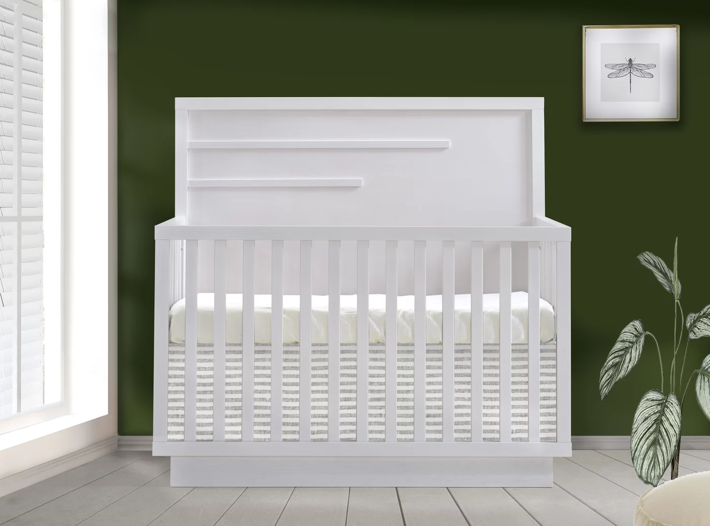 Como 4-in-1 Convertible Crib with Horizontal Molding in White