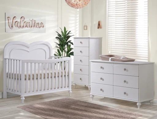 Greta Convertible Crib